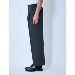 Slack Pants