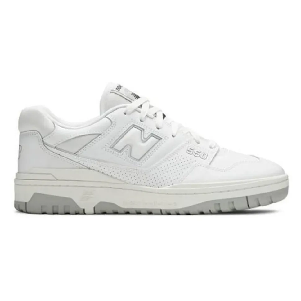 550 Sneakers
