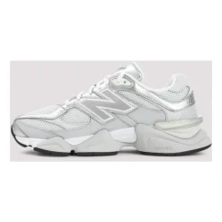 9060 Sneakers