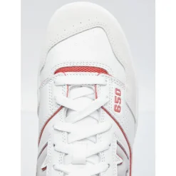 650 Sneakers