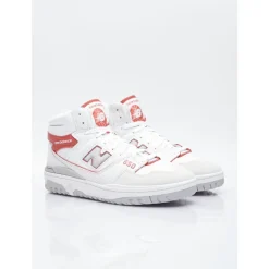 650 Sneakers