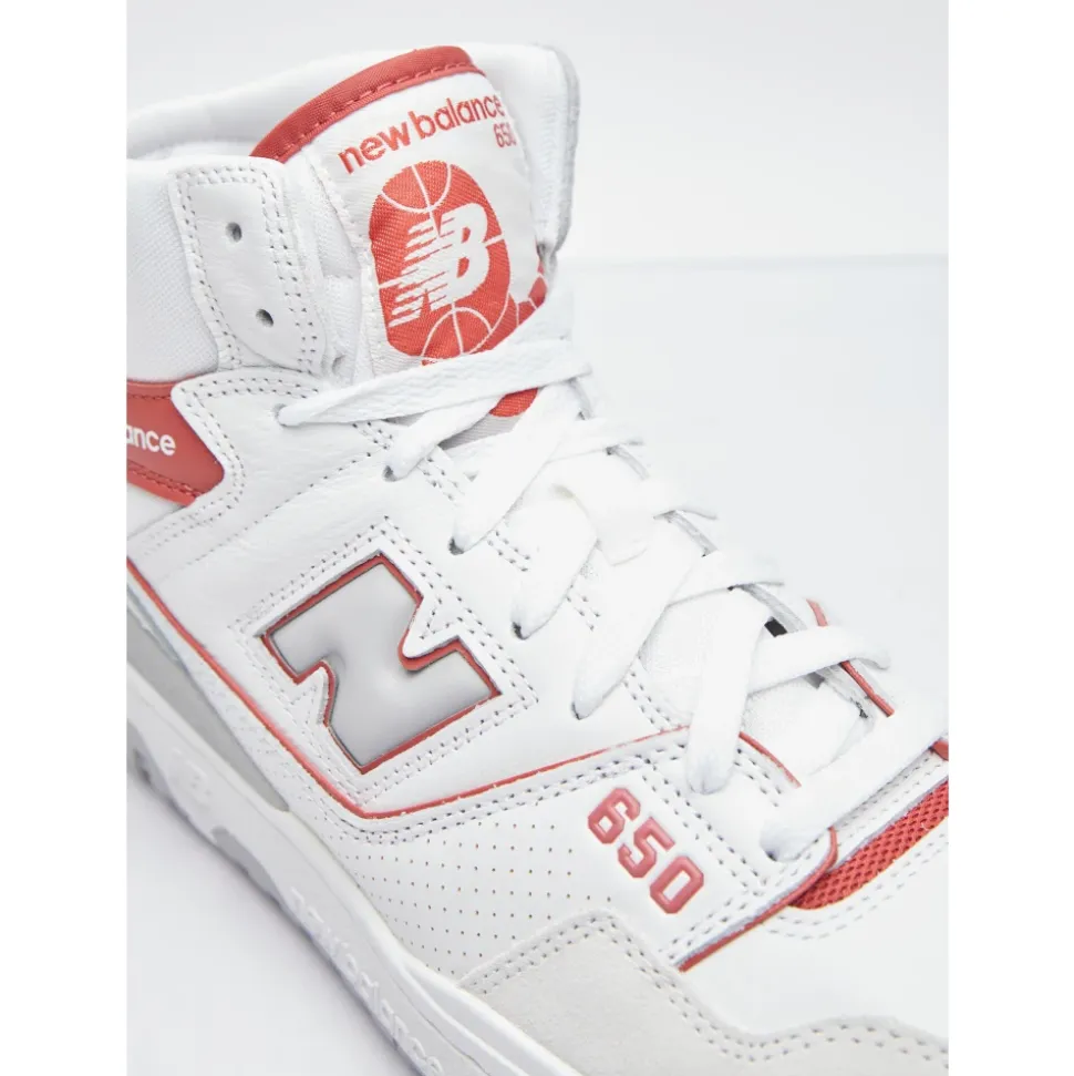 650 Sneakers