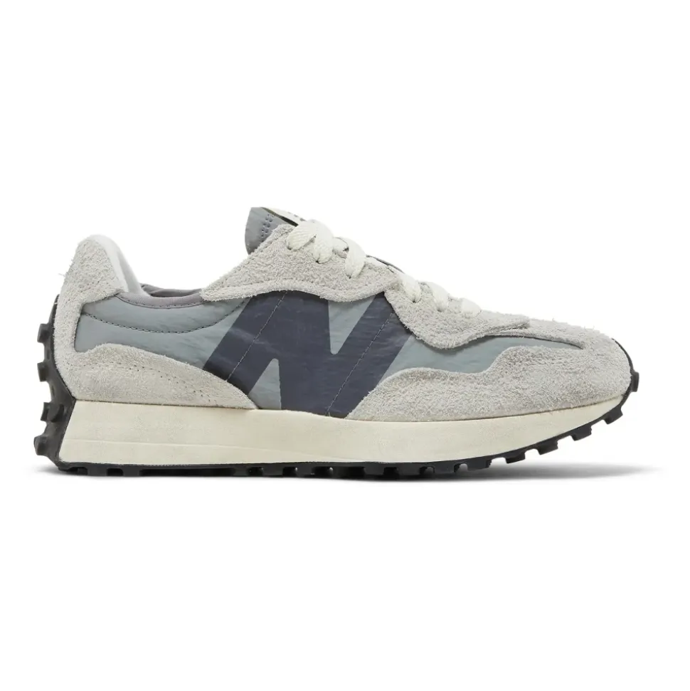 327 Sneakers