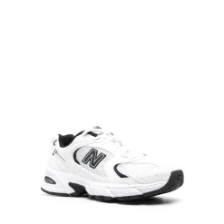 530 Sneakers