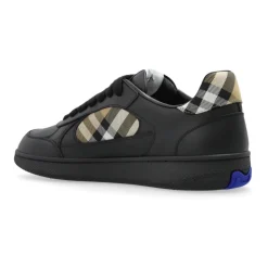 Sneakers med logo