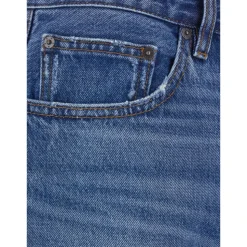 Straight Jeans