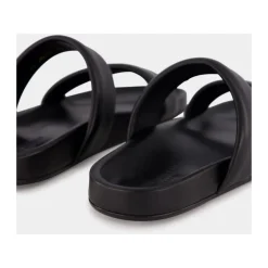 Svarte skinn sandaler