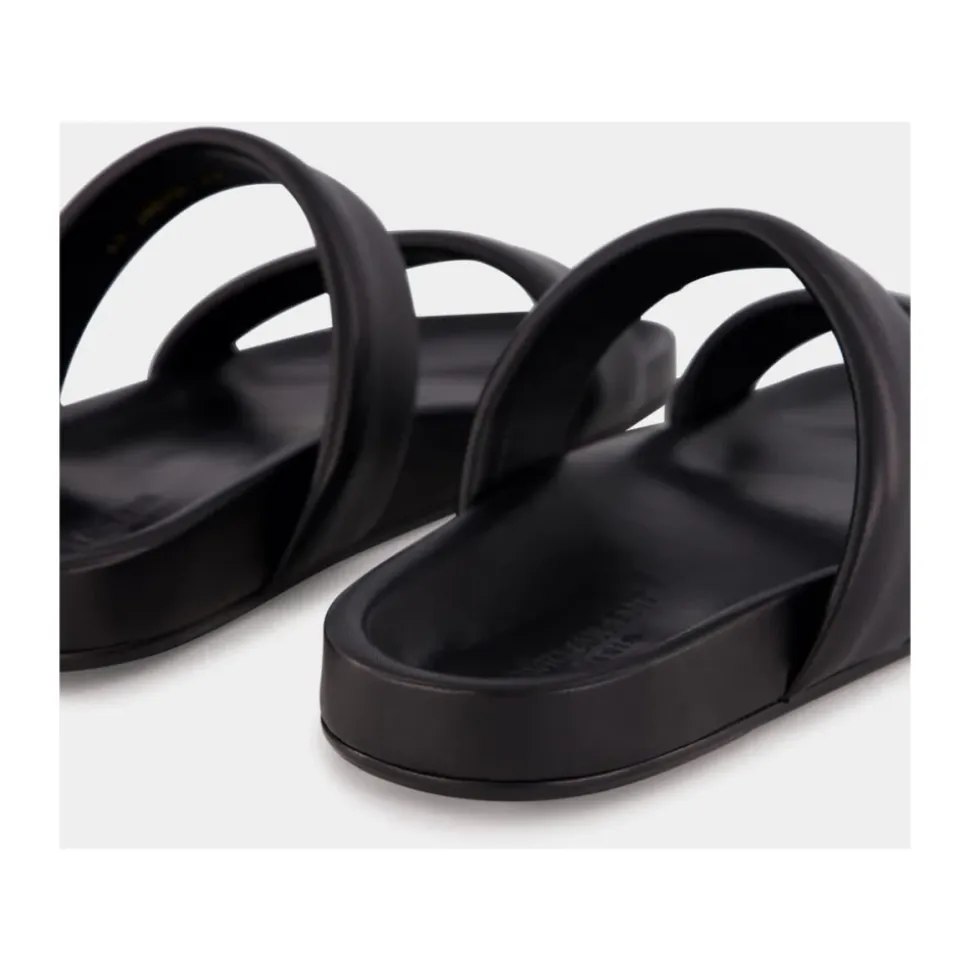 Svarte skinn sandaler