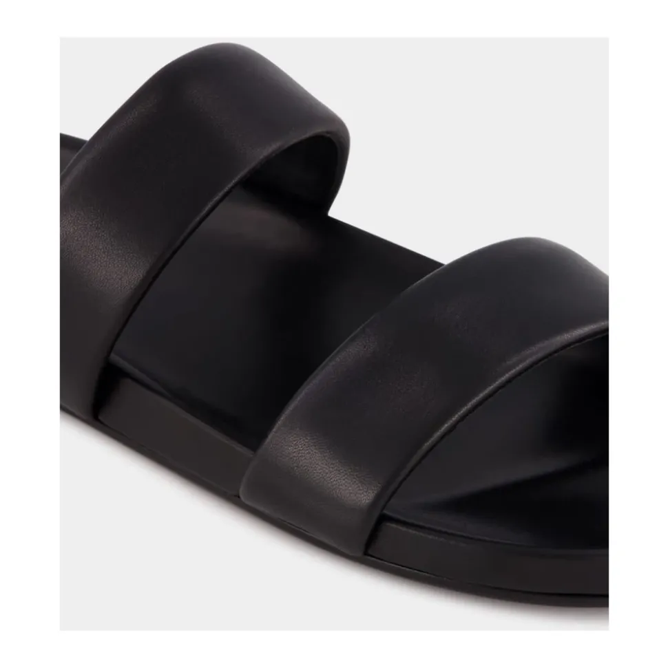 Svarte skinn sandaler