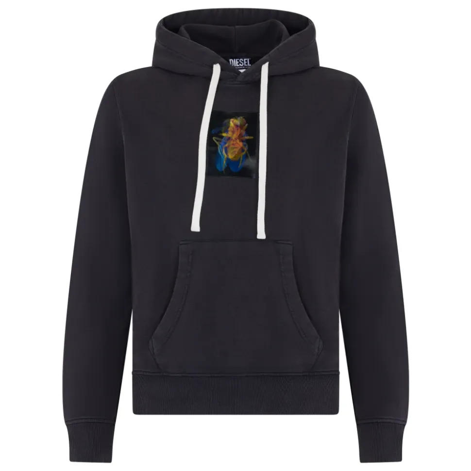 Sweatshirts & Hoodies