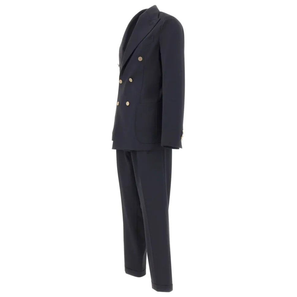 Taurasi Suit