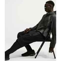 Tech Woven Pants