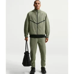 Training Trousers