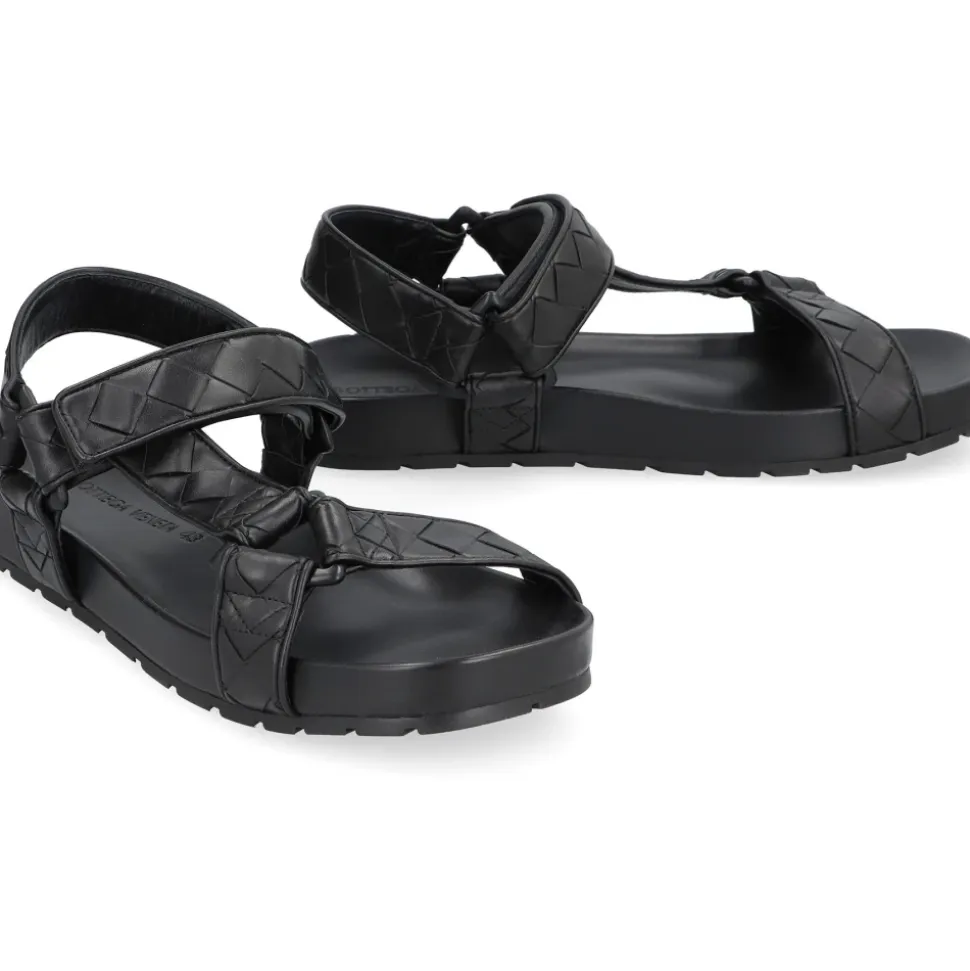 Trip Leather Sandals